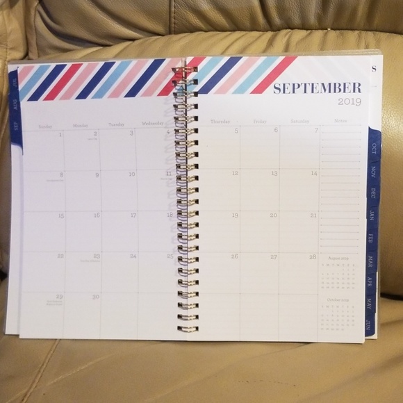 🌸Cute Blue Sky Tabbed Planner July 2019-June 2020 - Picture 3 of 6